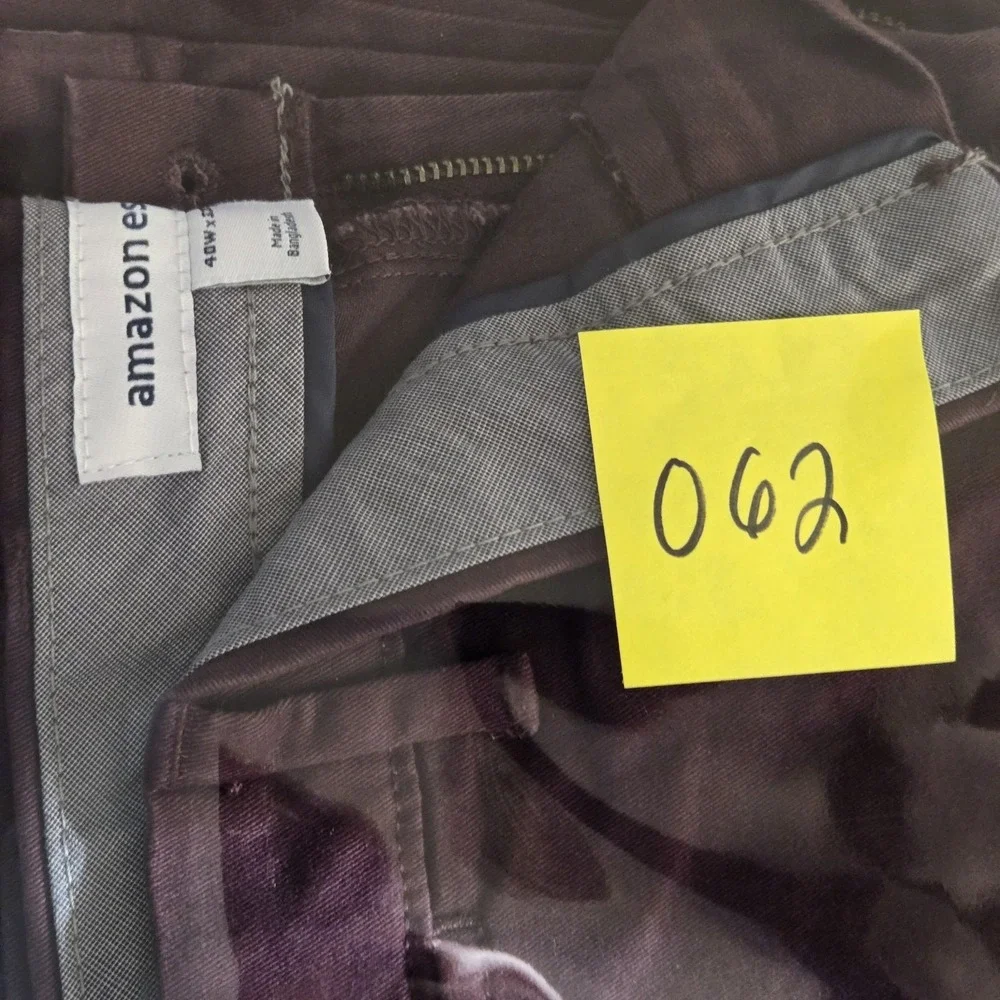 Amazon‎ Essentials Men's Pants Size 40×30 BURGUNDY Flat Front Straight Leg NWT